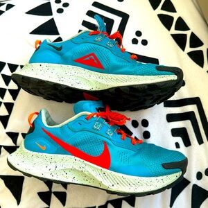Nike trail 7.5